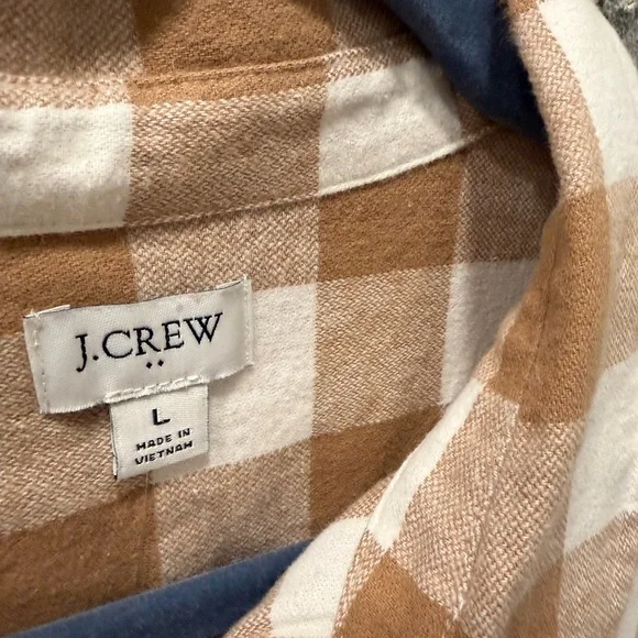 J. Crew NWT Women’s Tan and White Plaid Shirt - Large - Picture 2 of 5